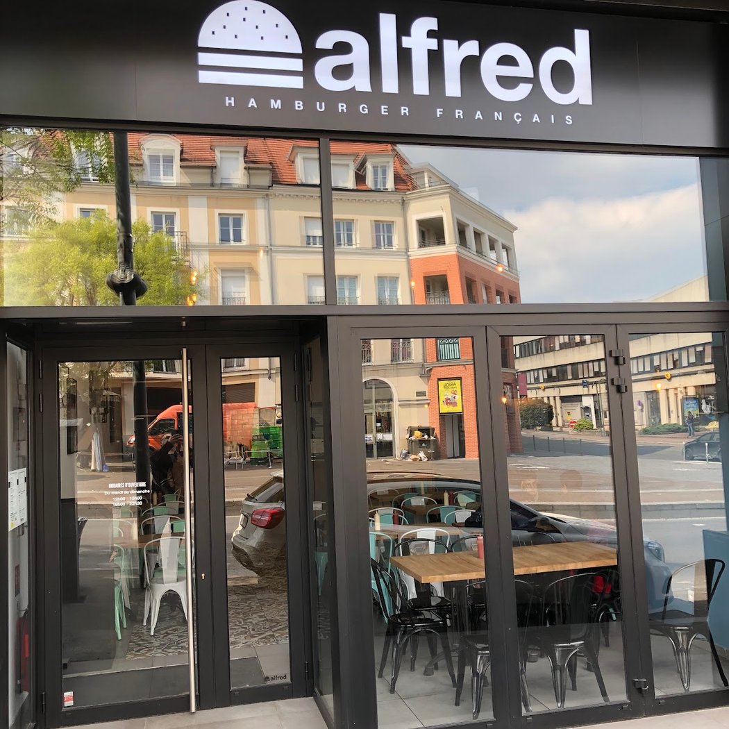 Alfred Burger 2